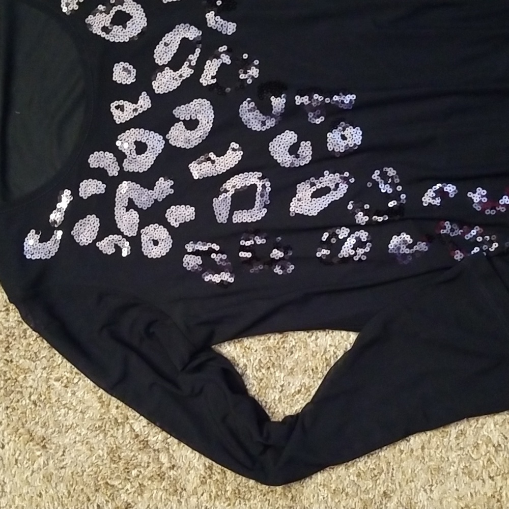 DG2 Sequined Top - Picture 3 of 8